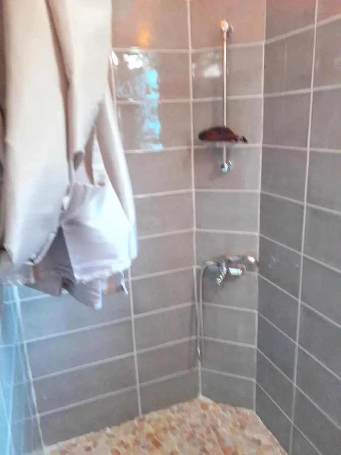 Bungalow Charmant A Petit-Bourg Avec Jardin Privatif