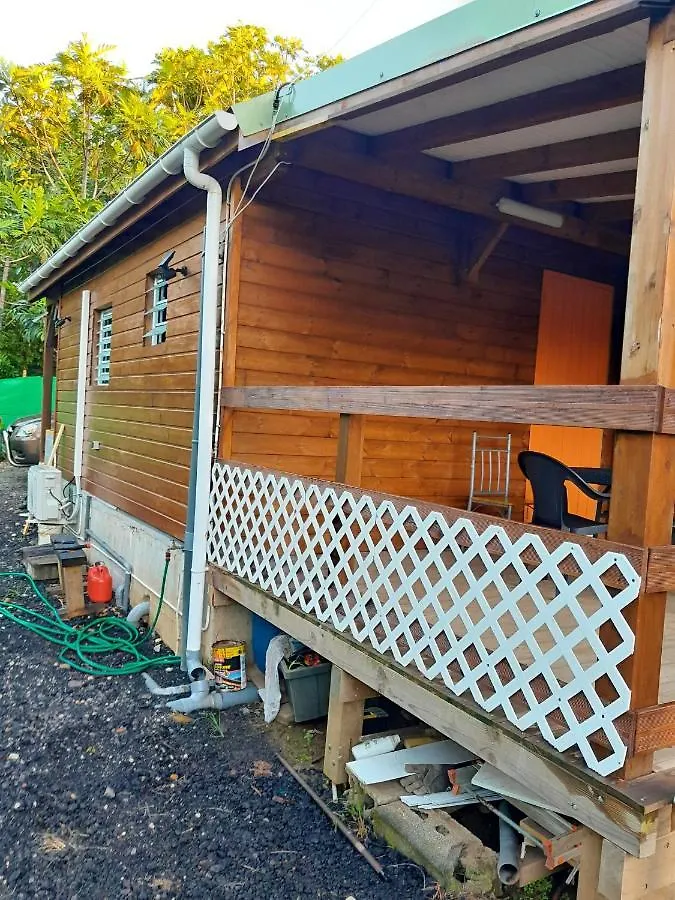 Bungalow Charmant A Petit-Bourg Avec Jardin Privatif 0*,